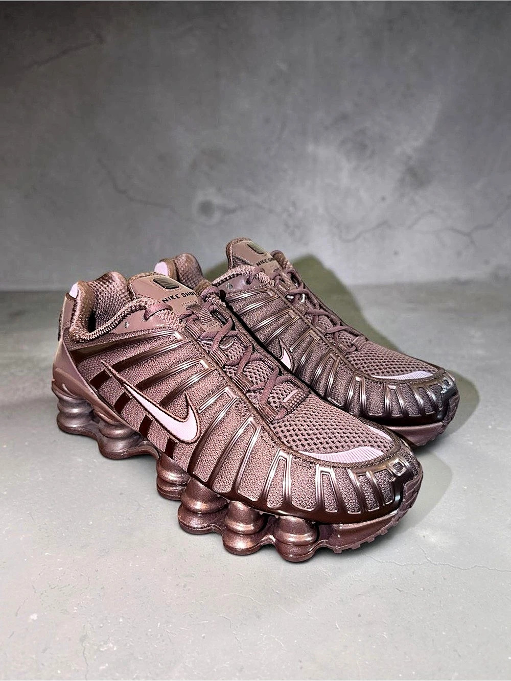 Nike Shox TL Tattoo Black Women’s Size 6 IB1087-500 Sneakers NEW